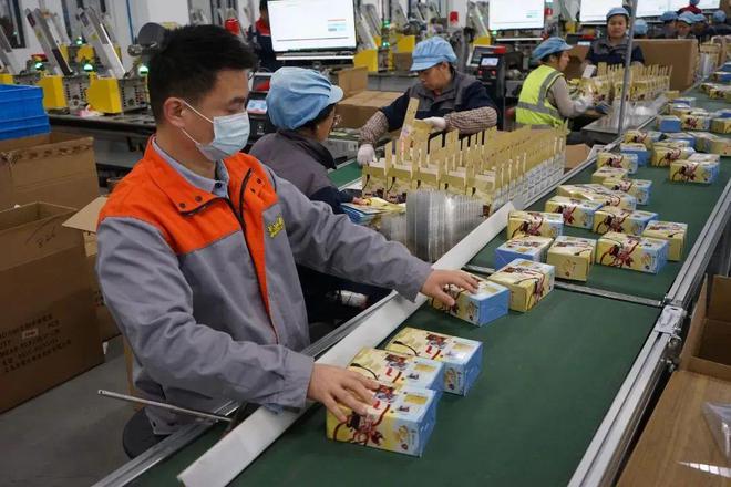 卡难求” 成爆款竟然是开化出品！PG麻将胡了2试玩哪吒卡牌 “一(图4)